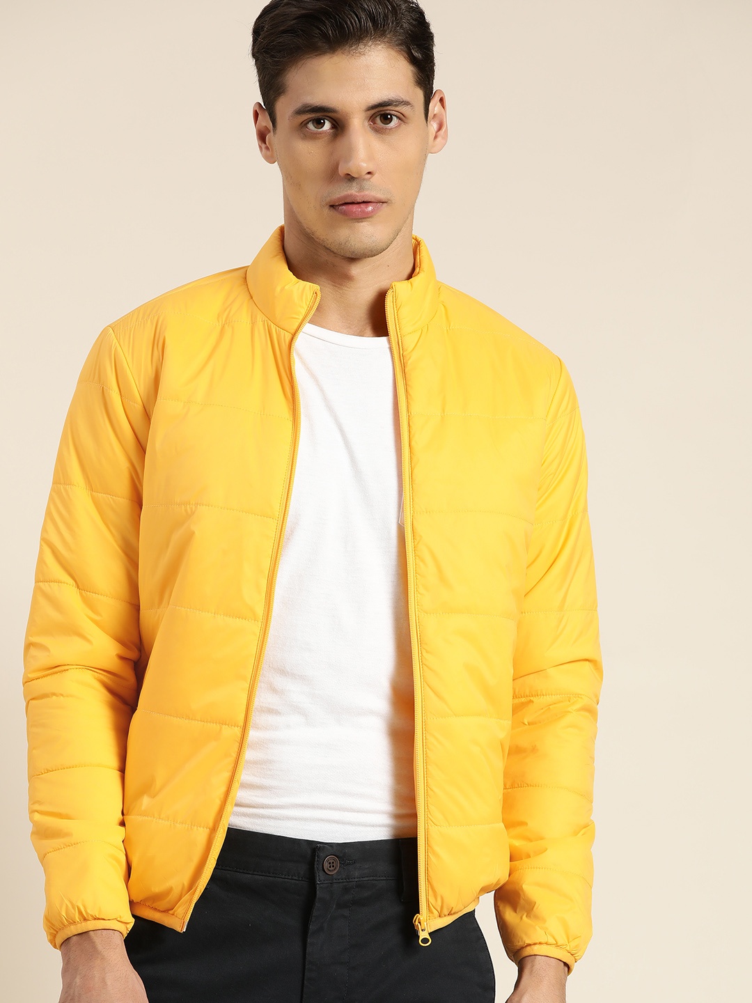 

ether Men Men Yellow Foldable Ultra Light Puffer Jacket