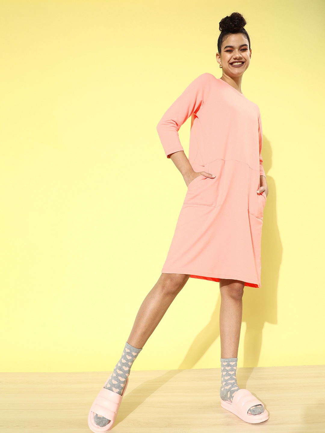 

ether Pink Solid Sweatshirt Dress with Pockets