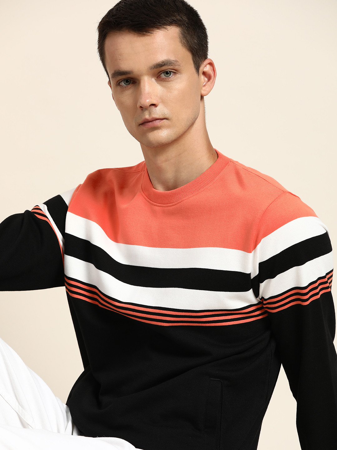 

ether Men Black & Peach-Coloured Striped Sweatshirt