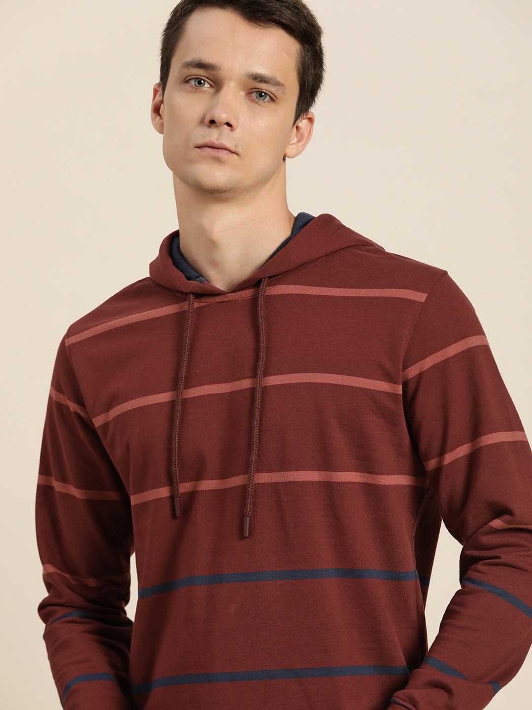 

ether Men Maroon & Navy Blue Striped Hooded Sweatshirt