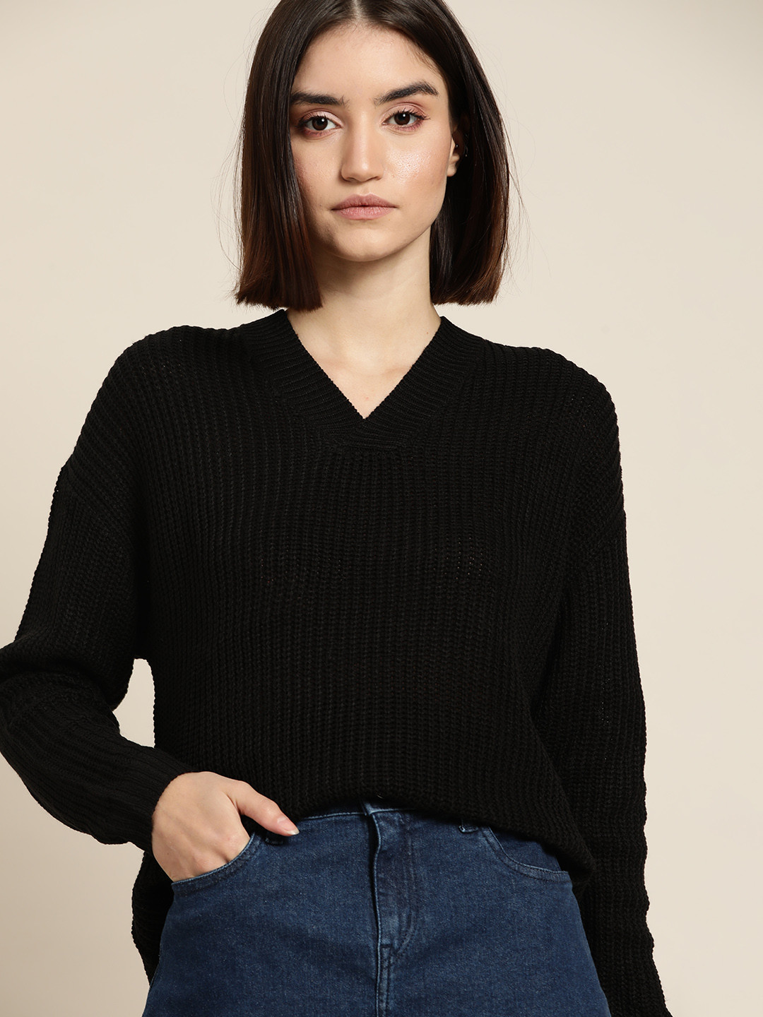 

ether Women Black Solid Pullover