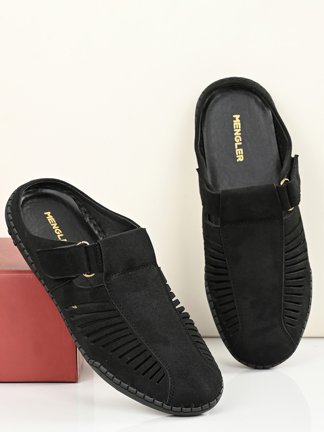 

MENGLER Men Black Suede Shoe-Style Sandals