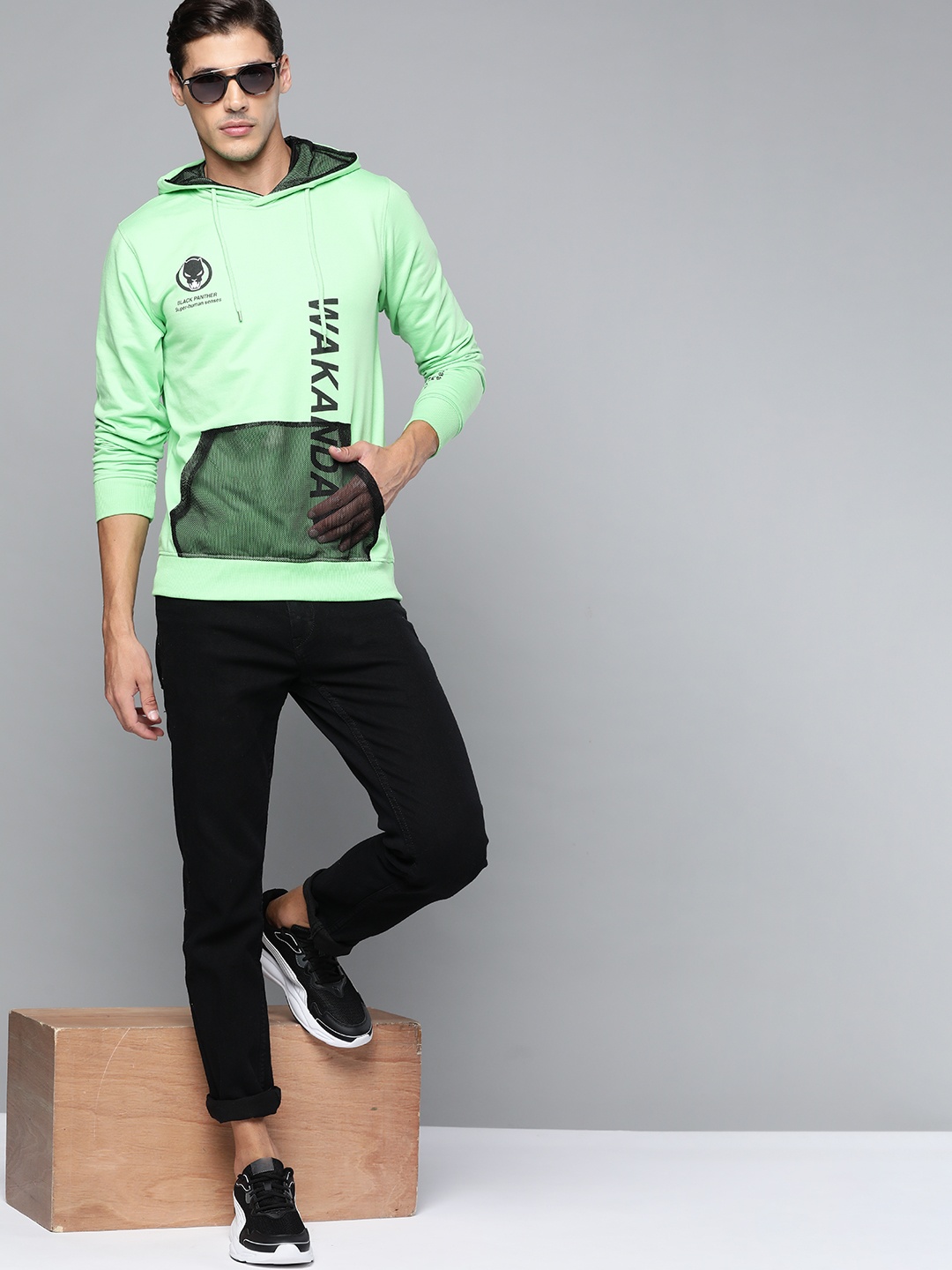 

Kook N Keech Marvel Men Green Typographic Print Hooded Sweatshirt