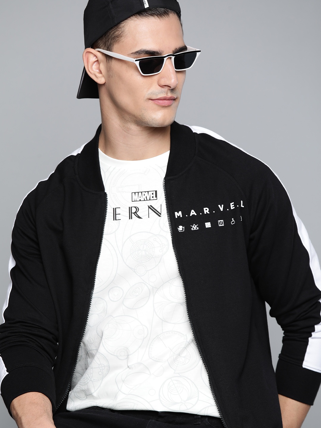

Kook N Keech Marvel Men Black Sweatshirt