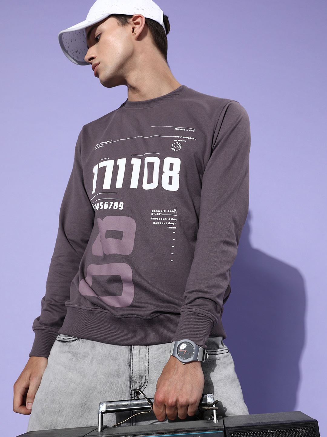 

Kook N Keech Men Charcoal Printed Graphic Sweatshirt
