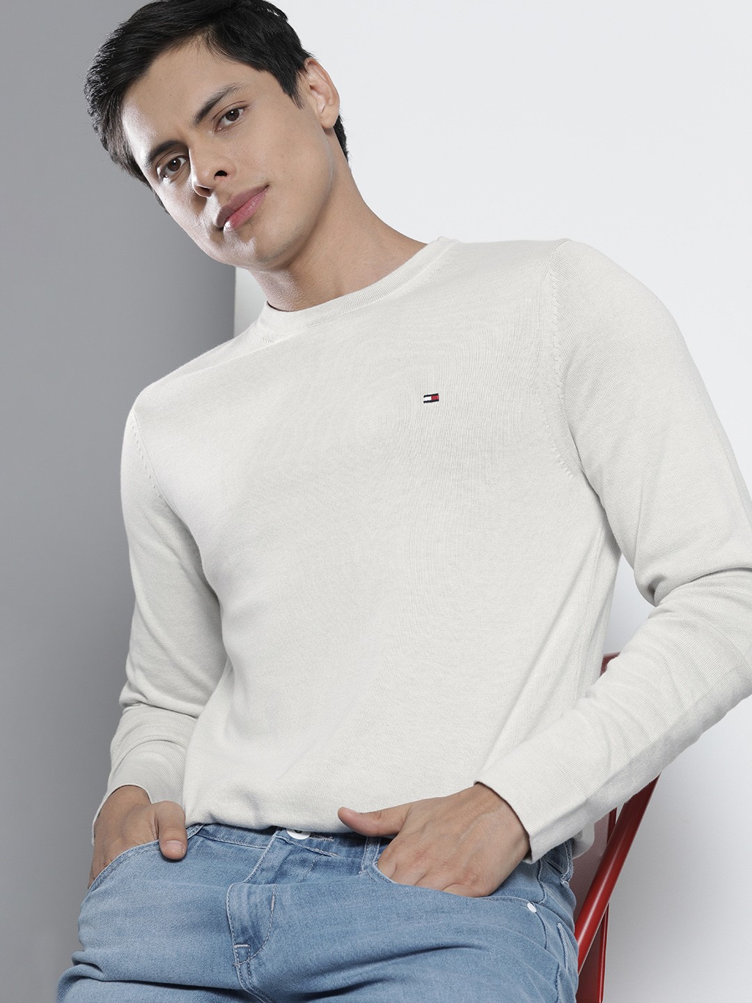 

Tommy Hilfiger Men Off White Organic Cotton Pullover
