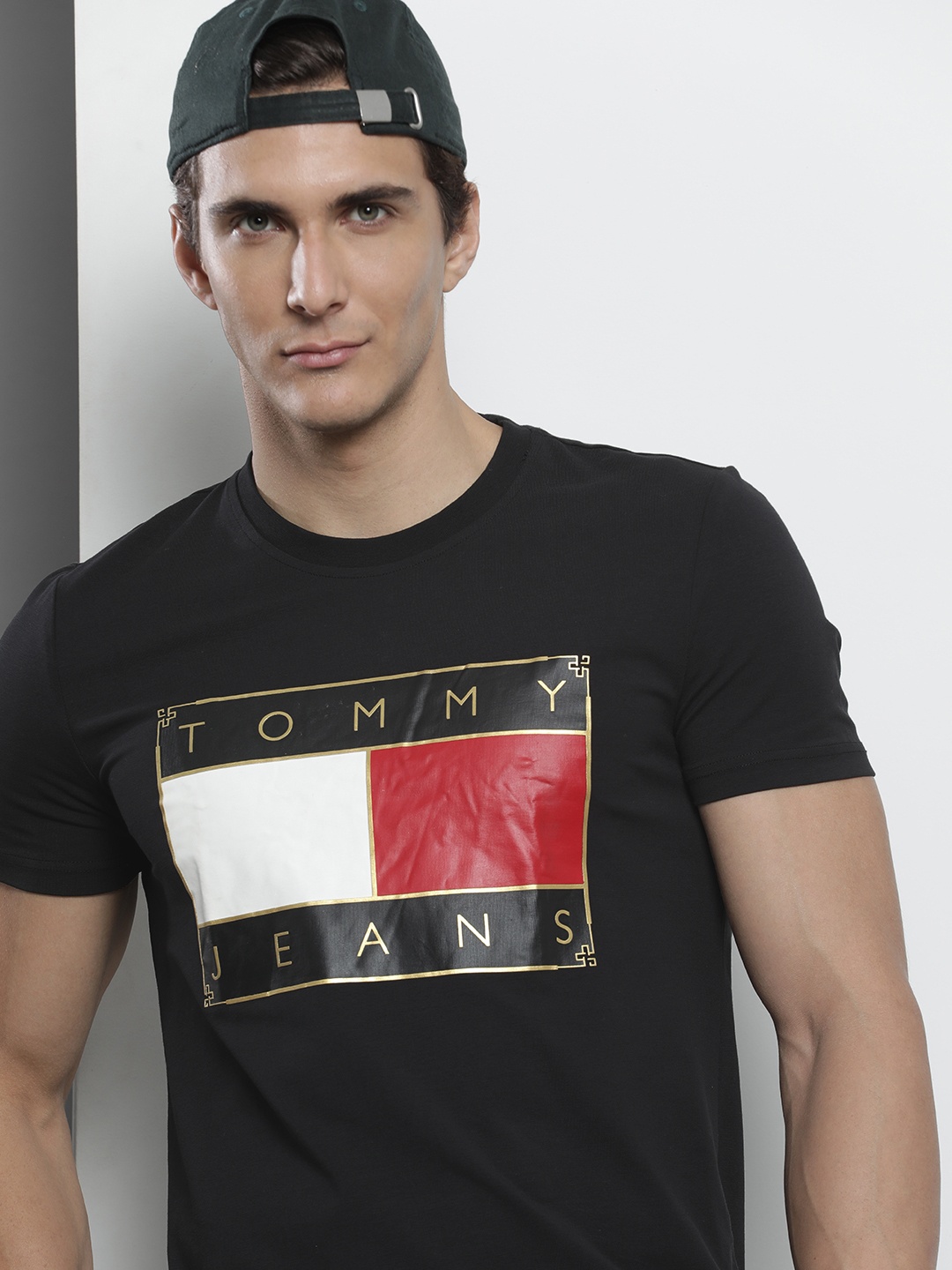 

Tommy Hilfiger Men Black Brand Logo Printed Slim Fit T-shirt