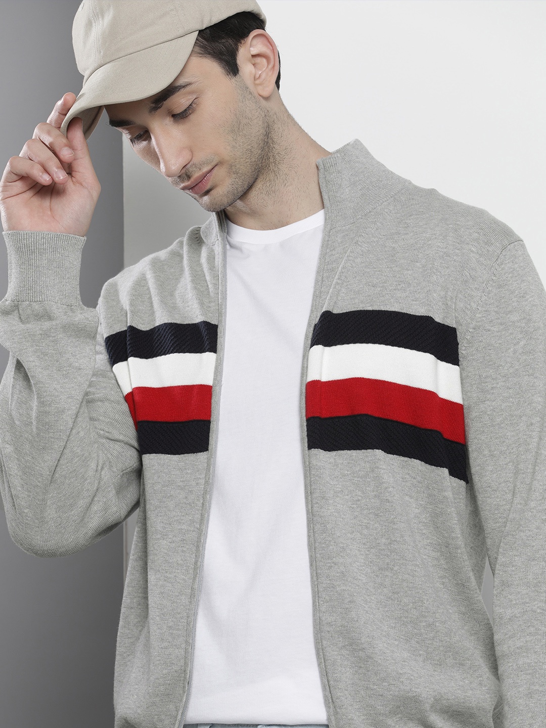 

Tommy Hilfiger Men Grey & Navy Blue Colourblocked Front-Open