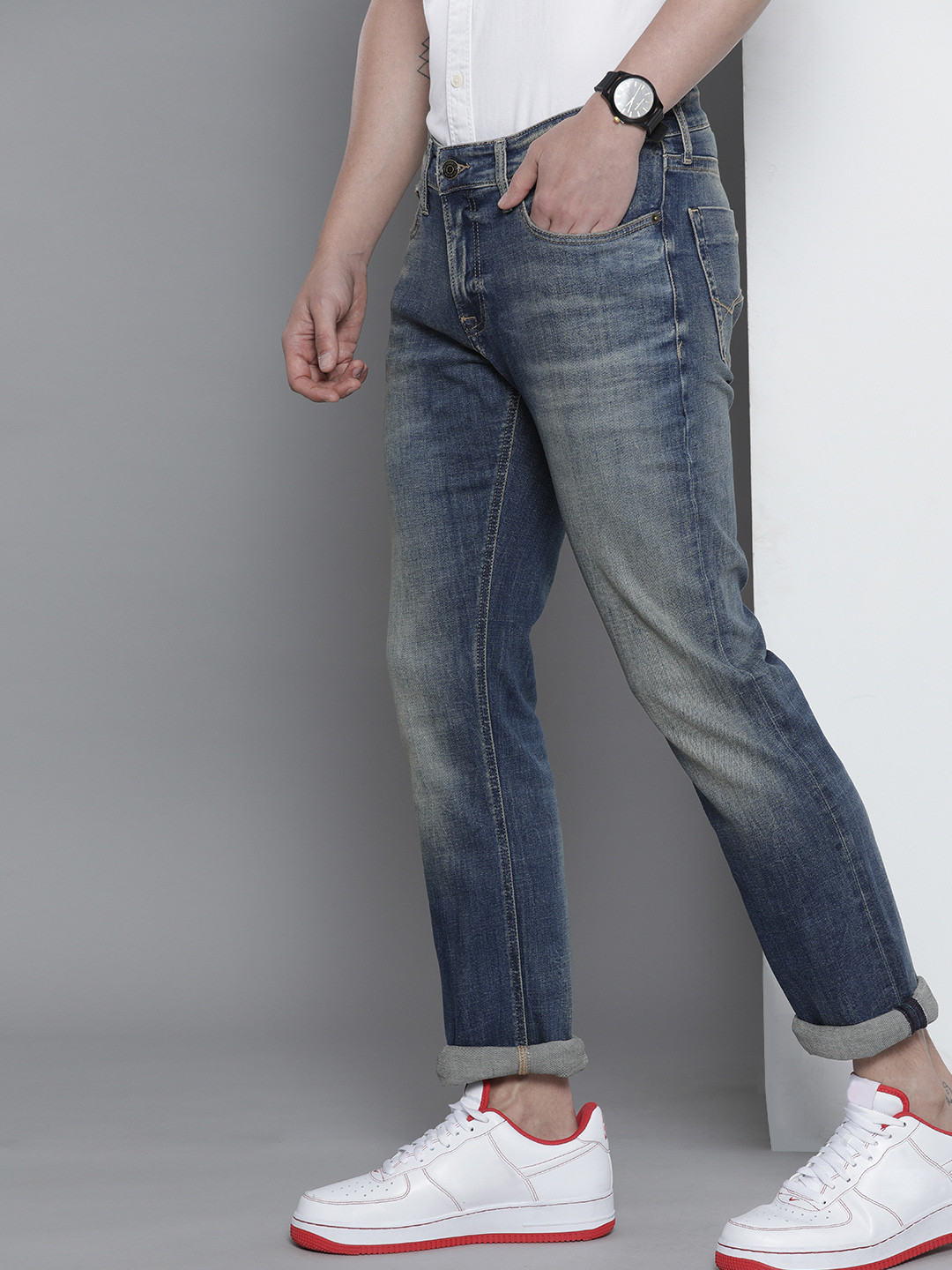 

Tommy Hilfiger Men Blue Scanton Slim Fit Heavy Fade Jeans
