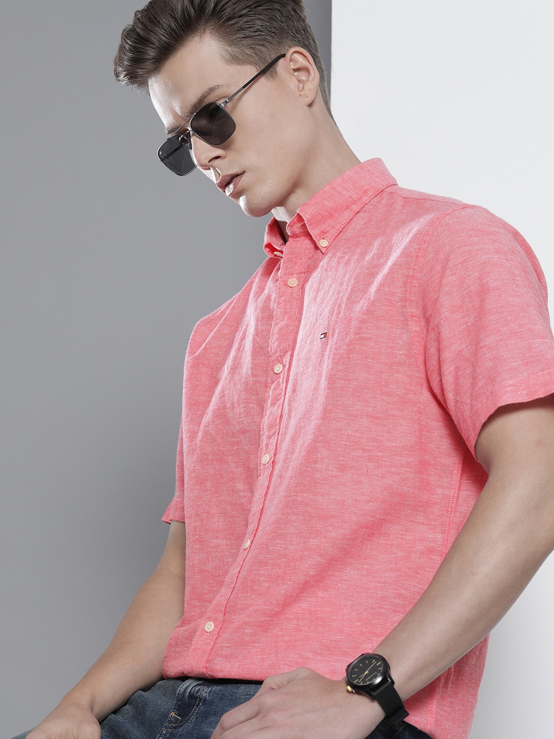 

Tommy Hilfiger Men Pink Casual Shirt