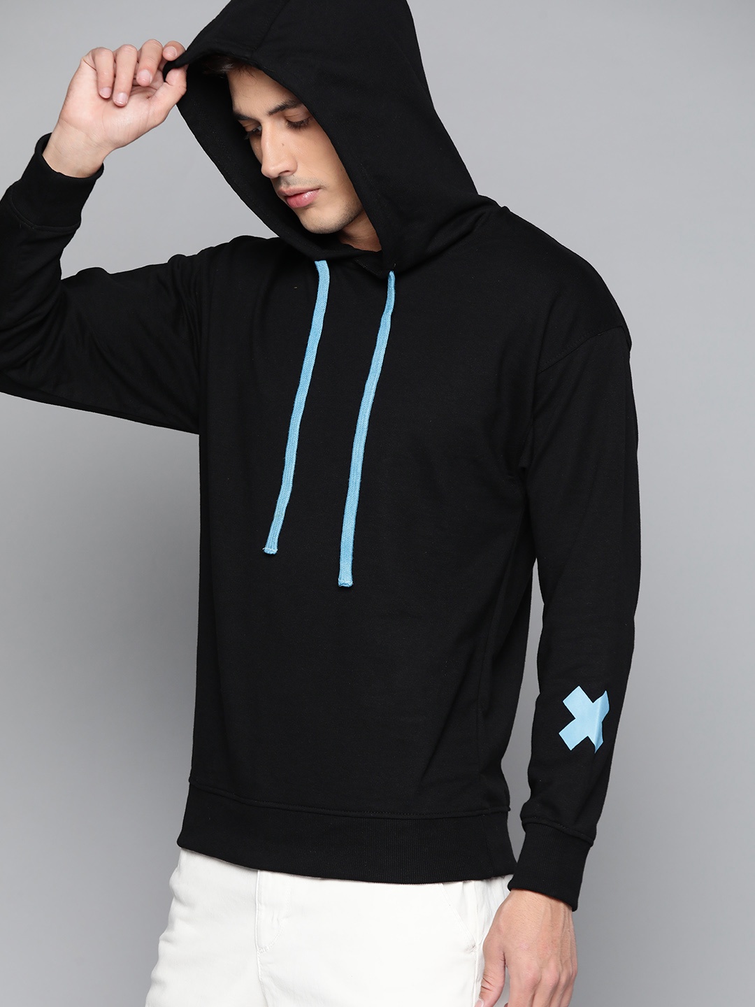 

Kook N Keech Marvel Men Black & Blue Spider-Man Printed Hooded Sweatshirt