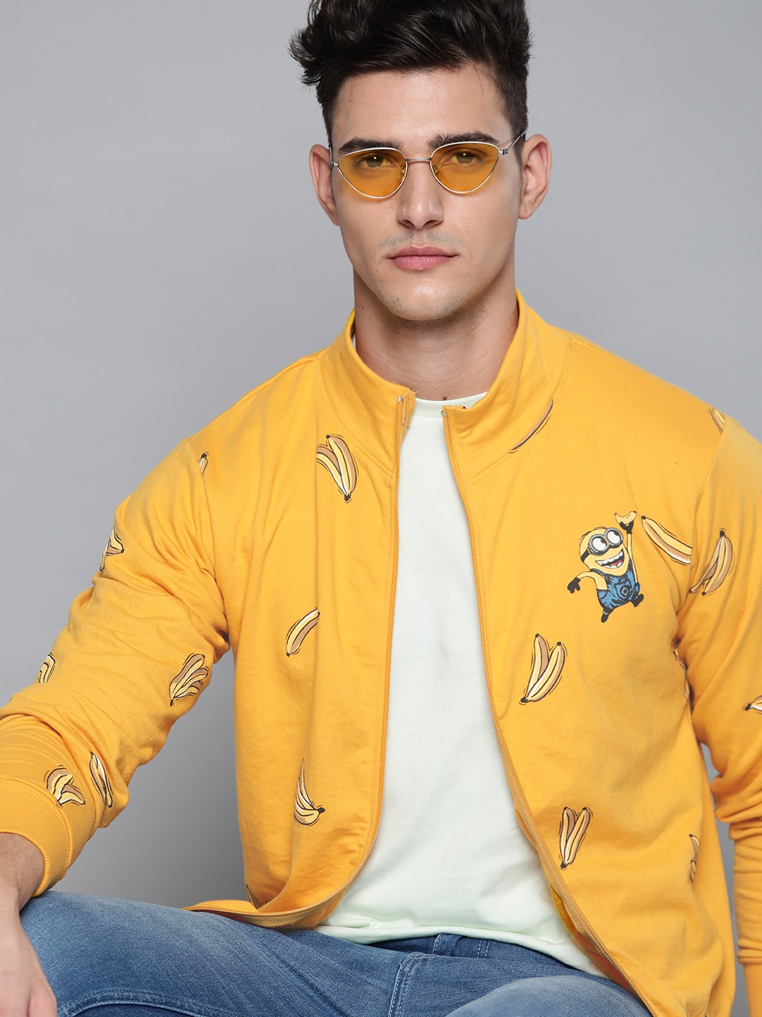 

Minions by Kook N Keech Men Mustard Yellow & Black Banana Print Sweatshirt