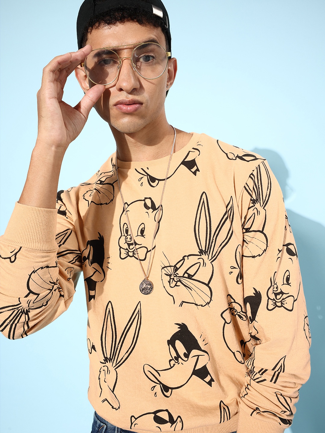 

Kook N Keech Looney Tunes Men Beige Printed Graphic Sweatshirt