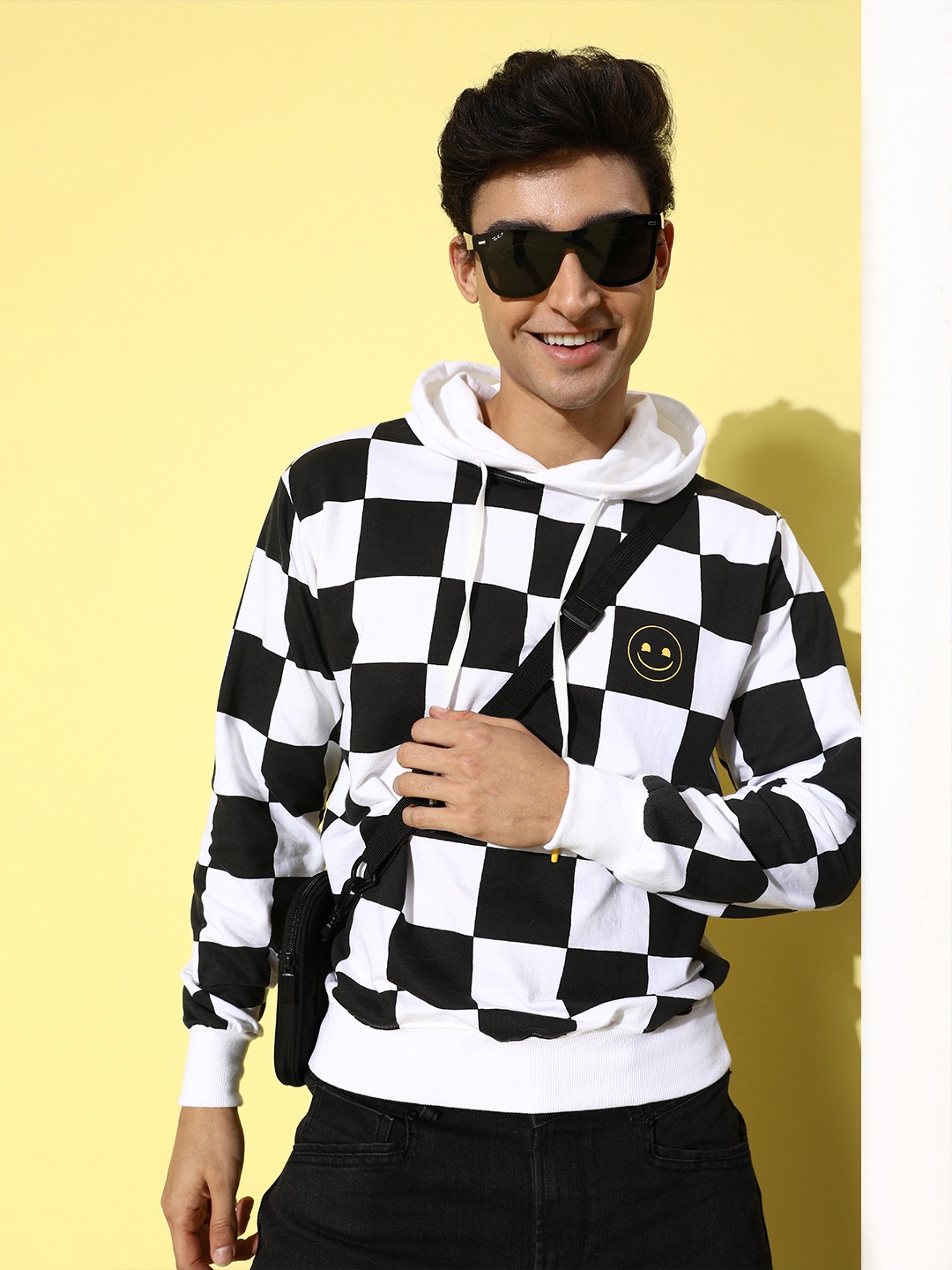 

Kook N Keech Emoji Men Dapper Black Checked Graphic Sweatshirt