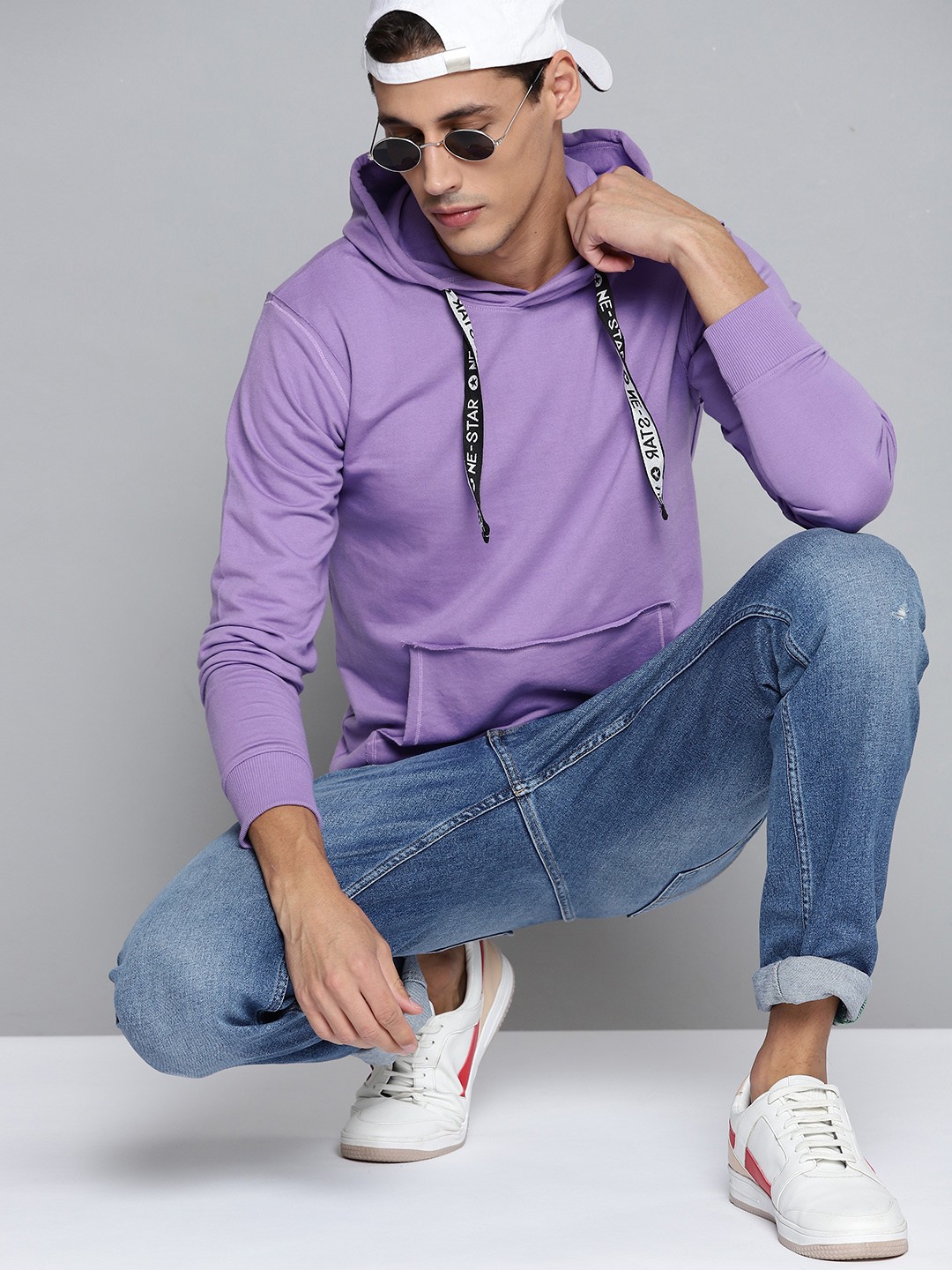 

Kook N Keech Men Purple Solid Hooded Sweatshirt