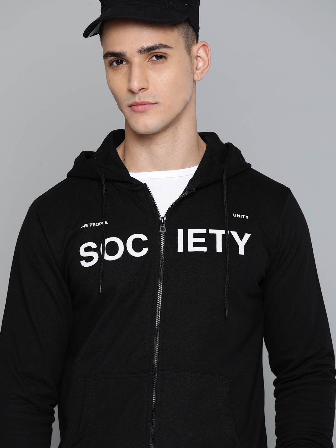 

Kook N Keech Men Black Printed Detail Hooded Sweatshirt