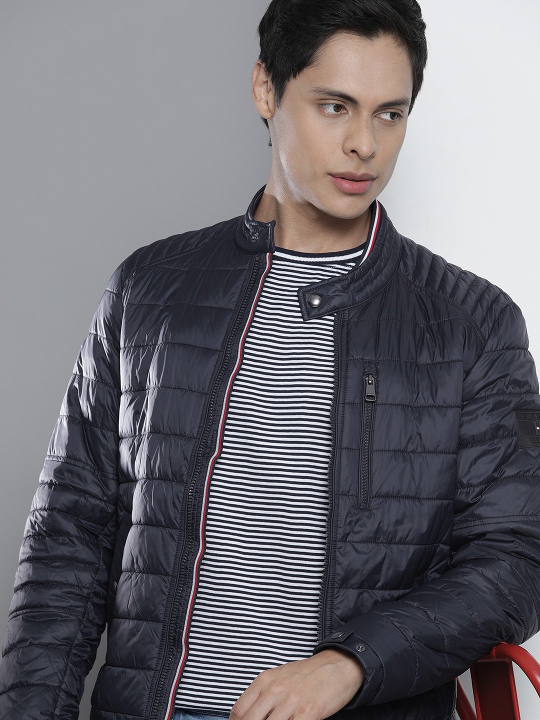 

Tommy Hilfiger Men Navy Blue Padded Jacket