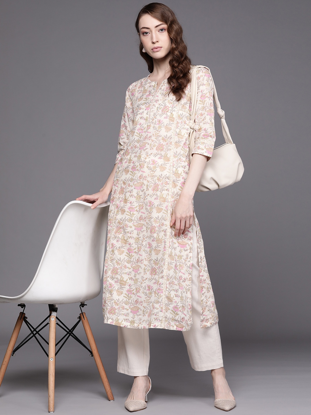 

Fabindia Women Off White & Pink Ethnic Motifs Printed Pure Cotton Kurta