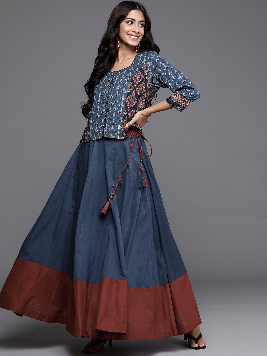 

Fabindia Women Navy Blue & Maroon Pure Cotton Ajrakh Print Top with Colourblocked Skirt