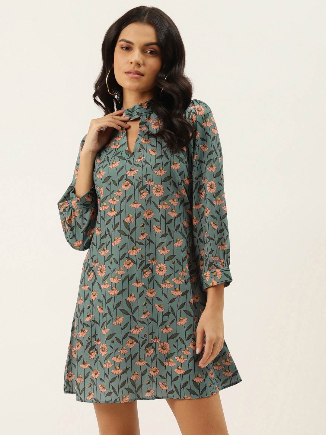 

MELOSO Women Blue & Peach-Coloured Ethnic Motifs Keyhole Neck A-Line Dress