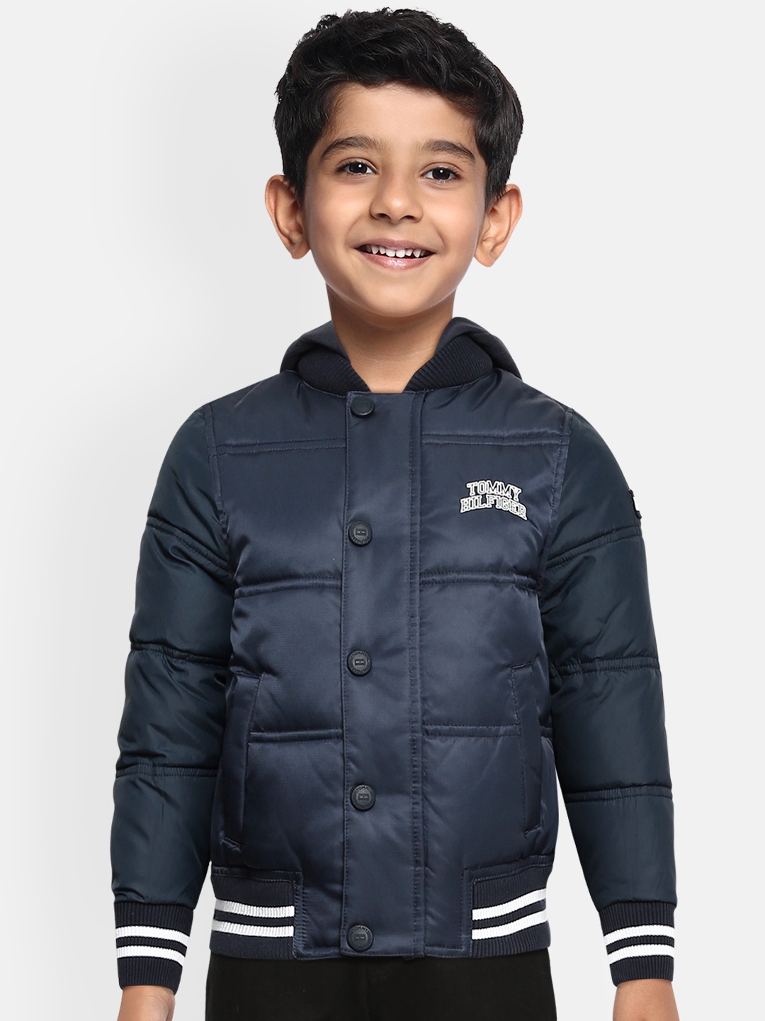 

Tommy Hilfiger Boys Navy Blue Lightweight Quilted Padded Jacket