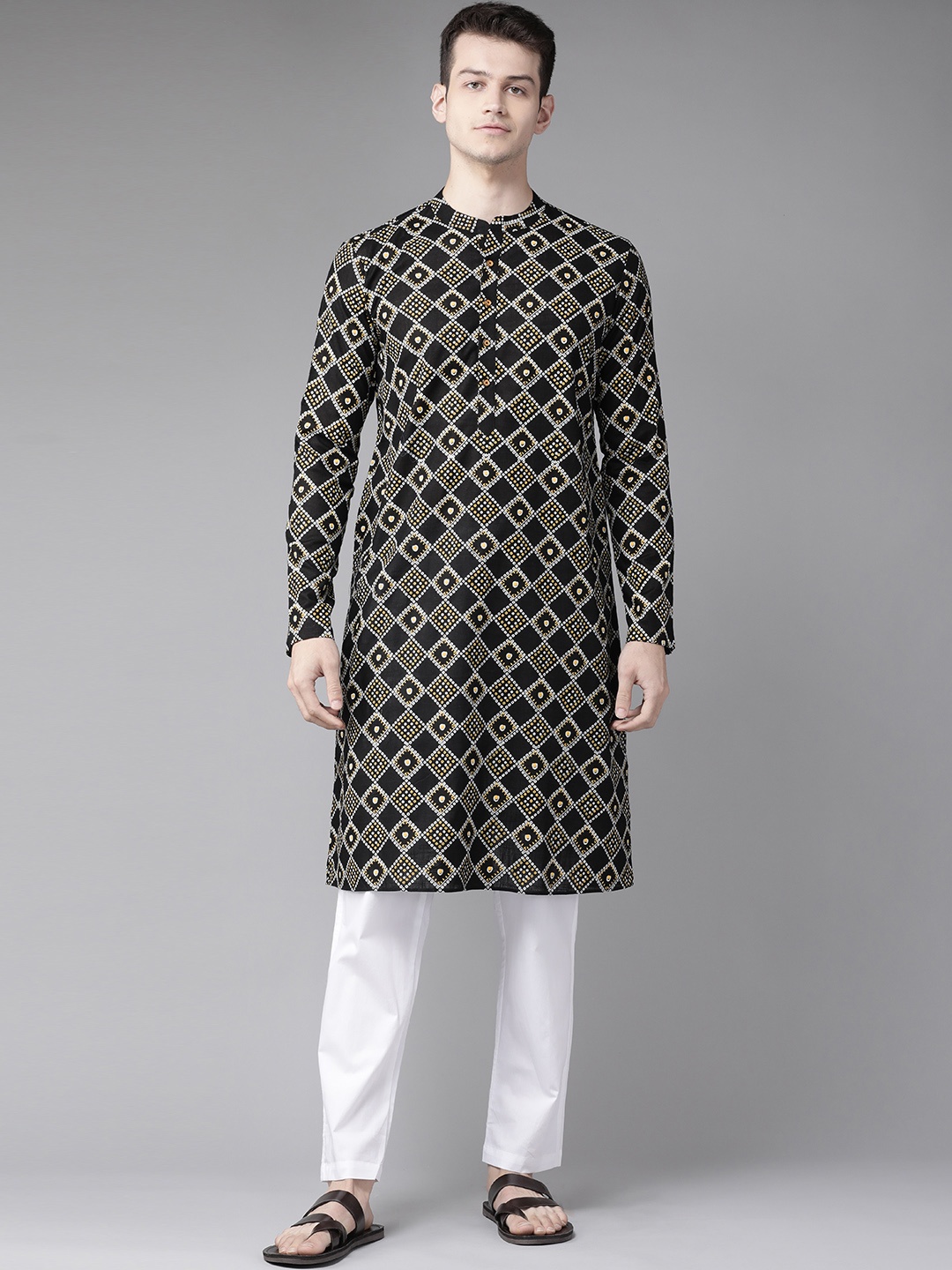 

See Designs Men Black & White Geometric Print Pure Cotton Straight Kurta