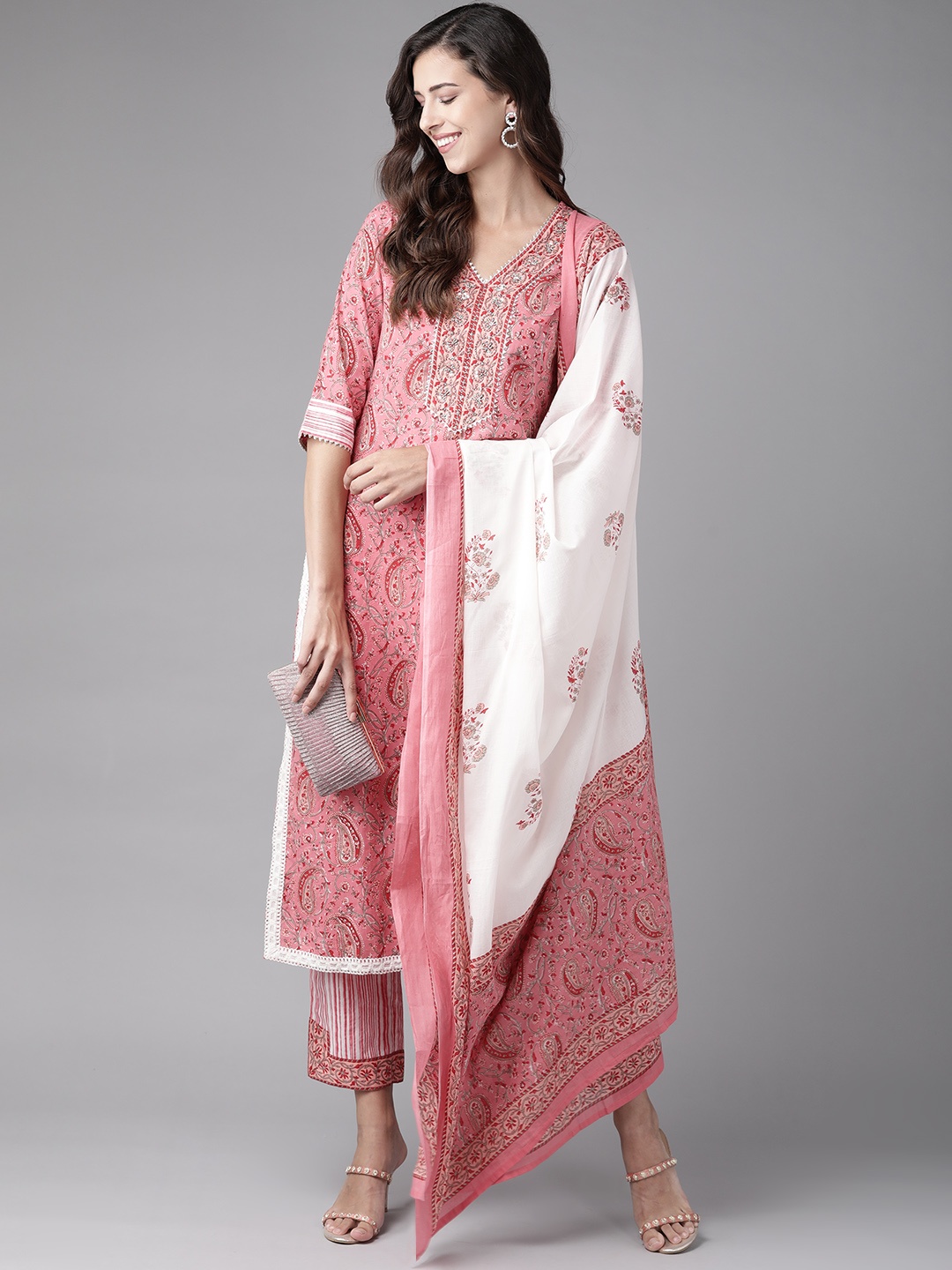 

Amirah s Women Coral Pink & White Printed Pure Cotton Kurta with Trousers & With Dupatta