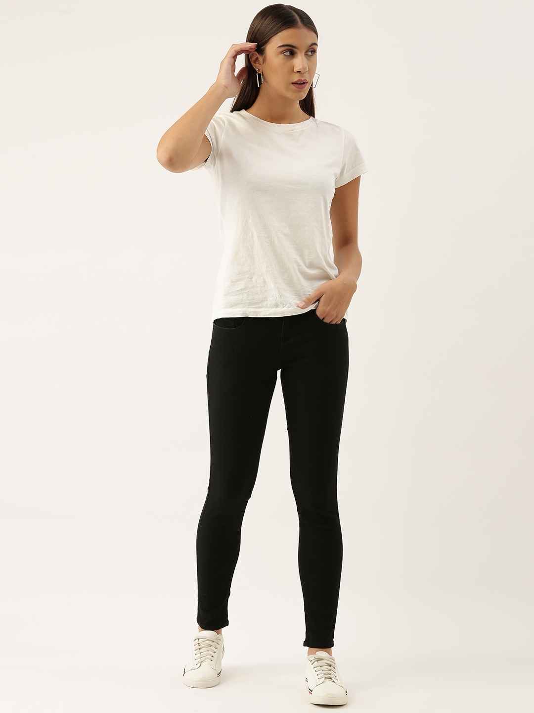 

Moda Rapido Women Black Skinny Fit Stretchable Jeans
