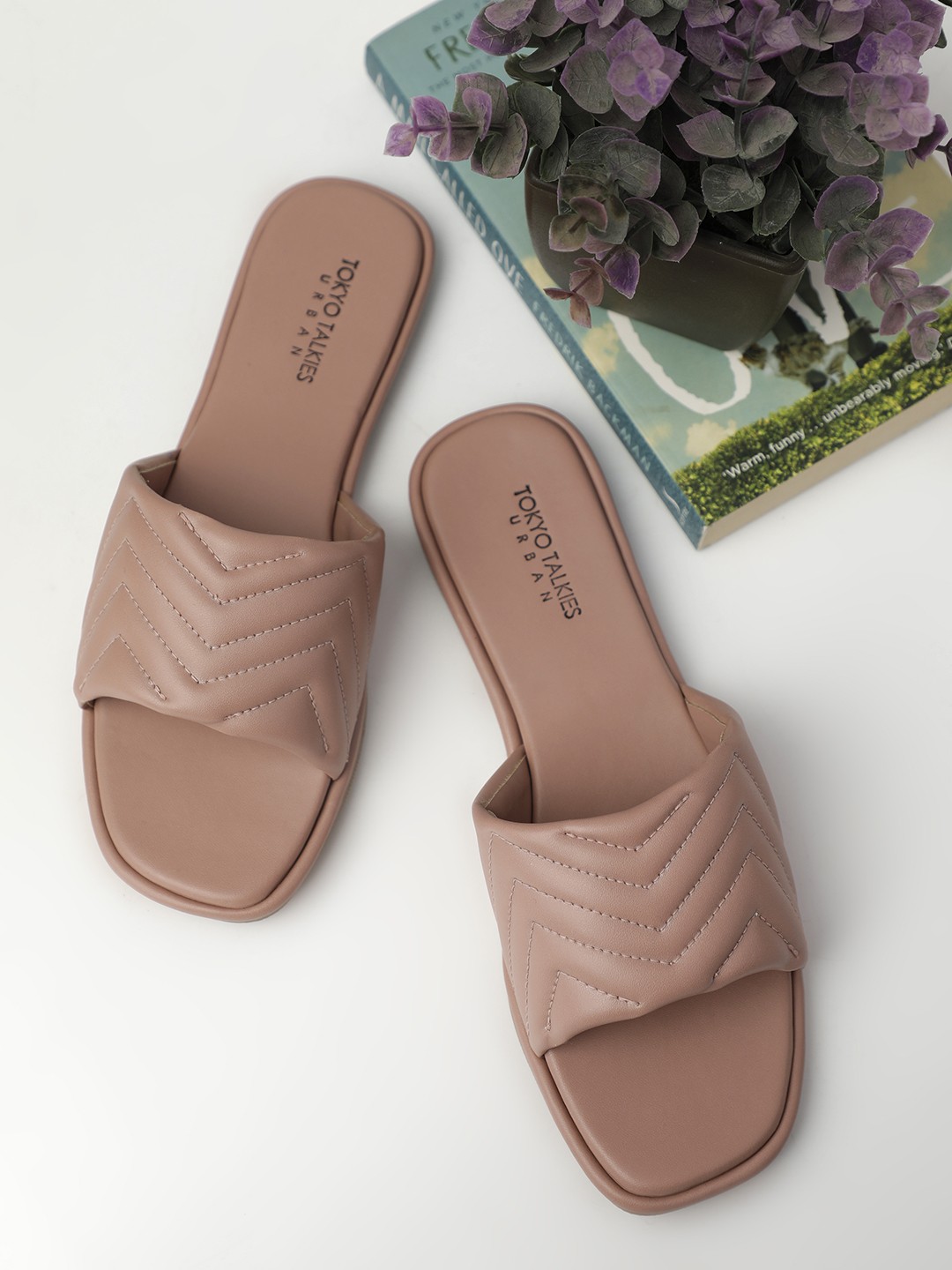 

Tokyo Talkies Women Nude Textured Open Toe Flats