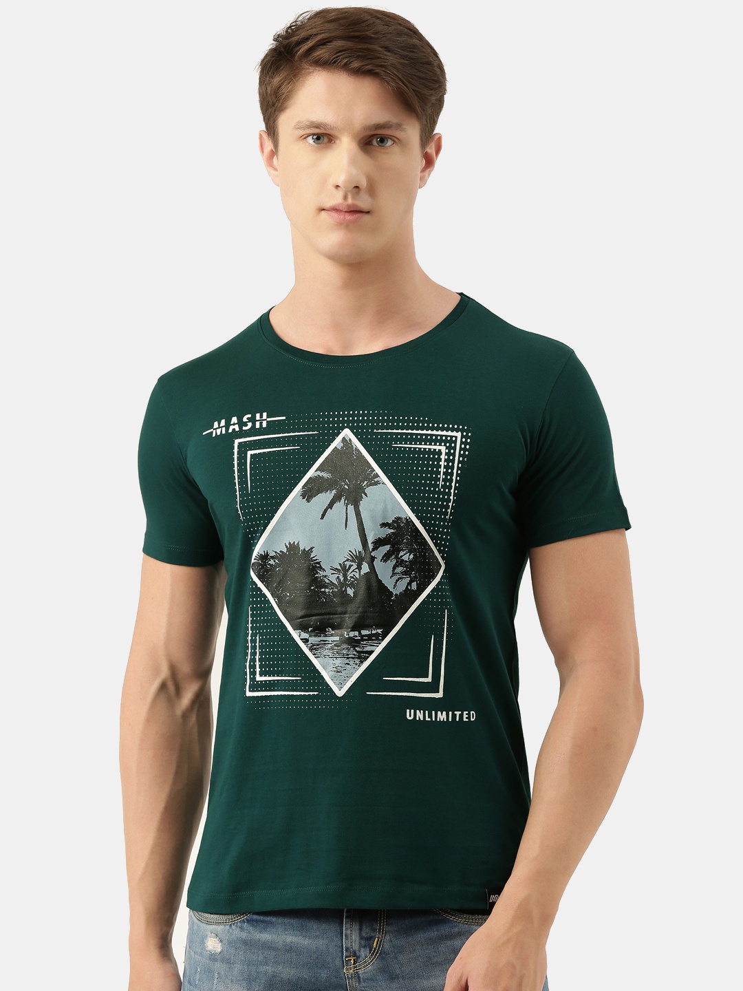 

MASH UNLIMITED Men Green Printed Raw Edge Slim Fit T-shirt