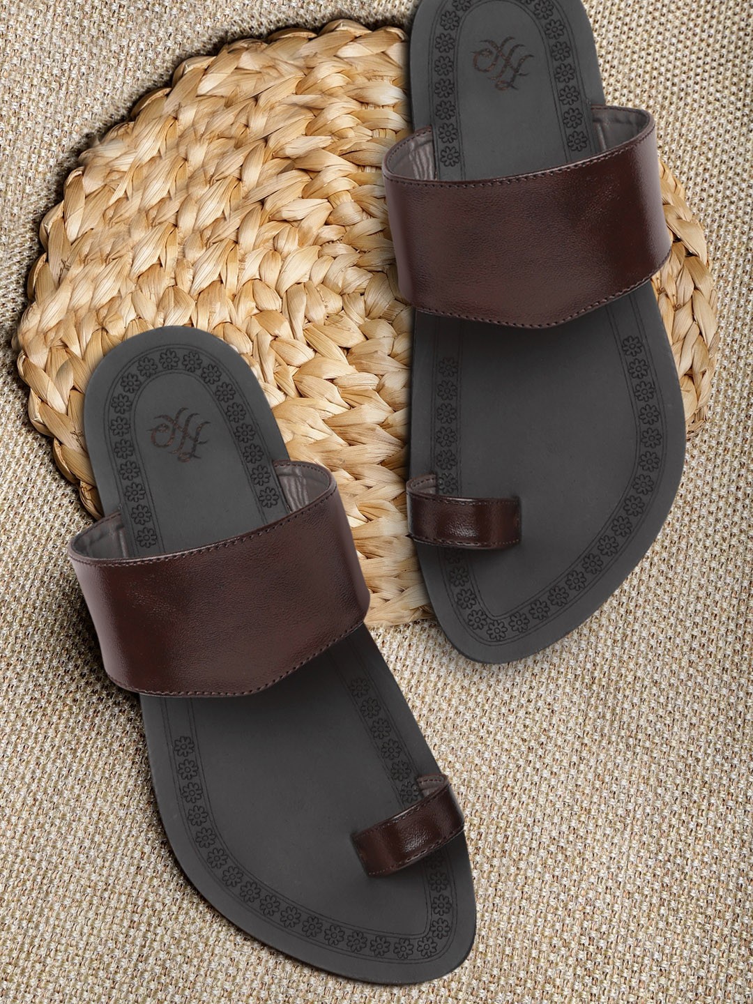

House of Pataudi Men Coffee Brown Handcrafted Comfort Sandals