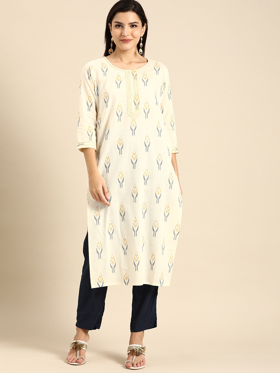 

Rajnandini Off White & Yellow Floral Printed Thread Work Pure Cotton Thread Work Kurta