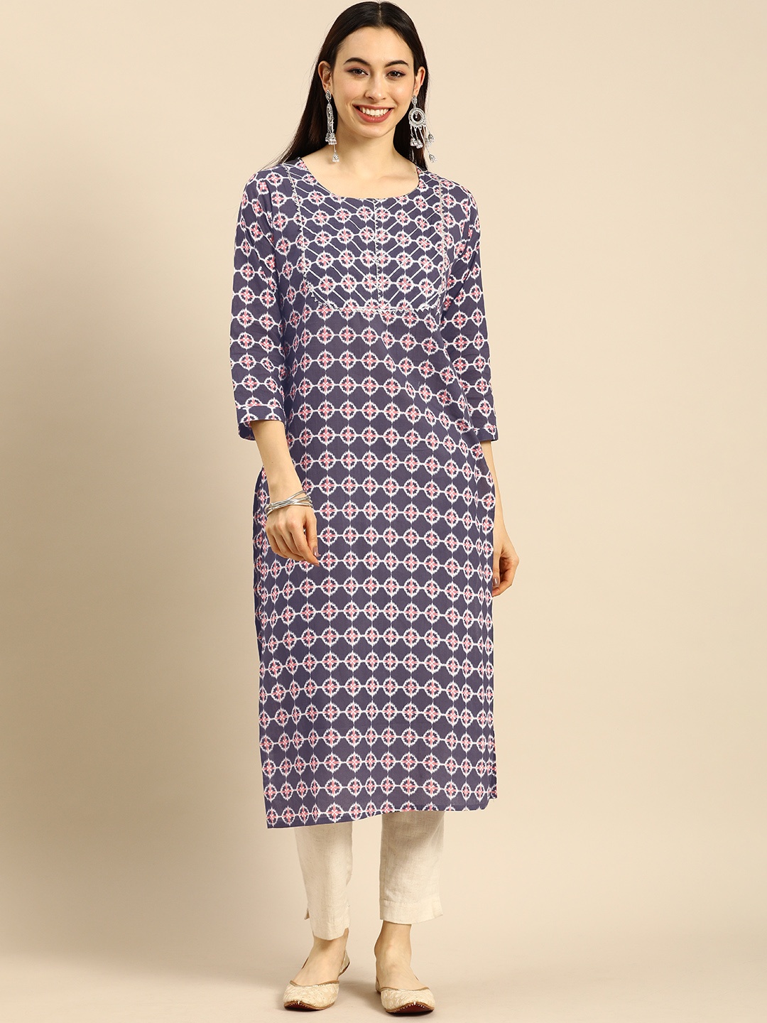 

Rajnandini Women Grey Ethnic Motifs Printed Pure Cotton Kurta