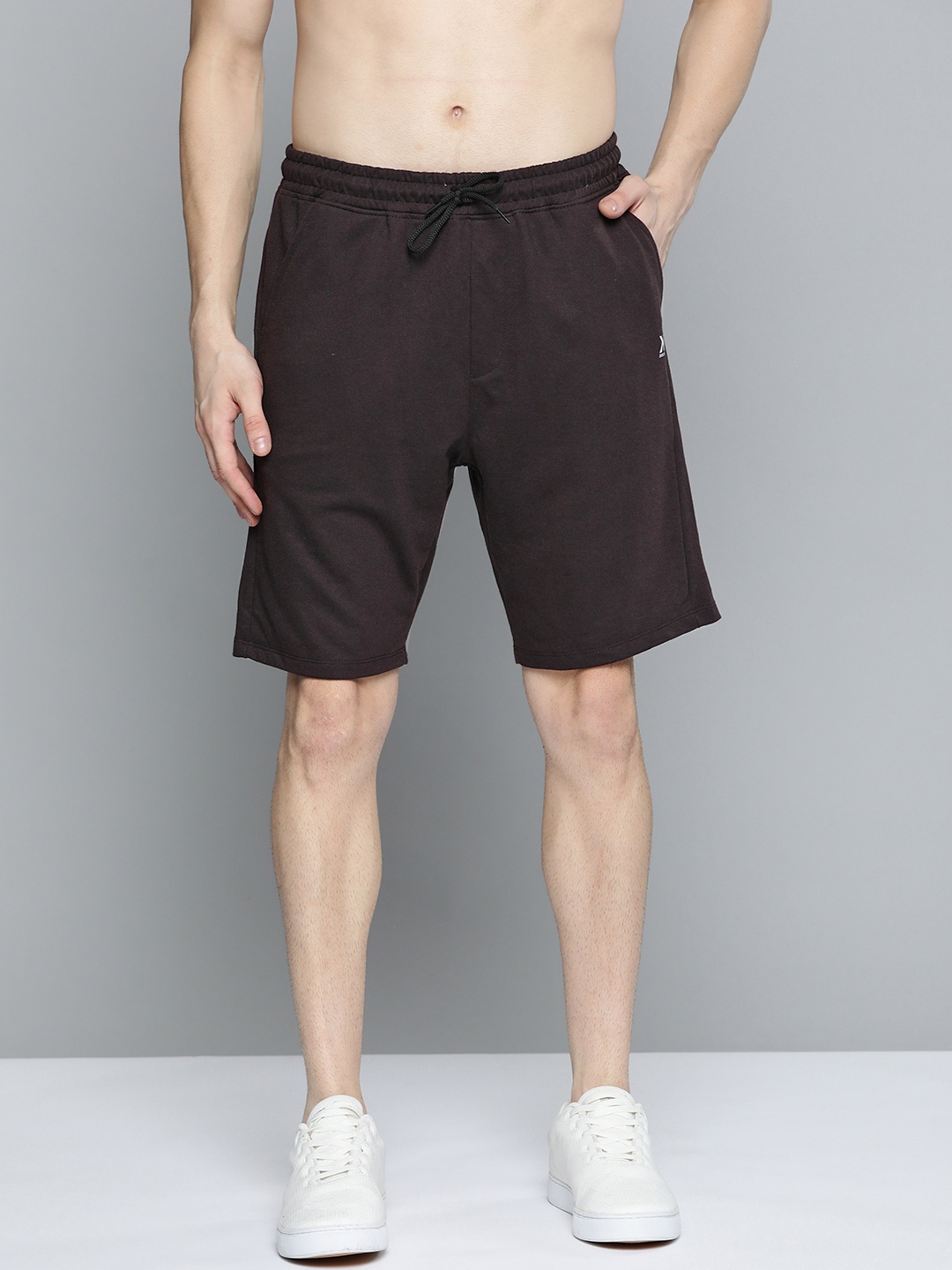 

Kook N Keech Men Coffee Brown Solid Pure Cotton Regular Shorts