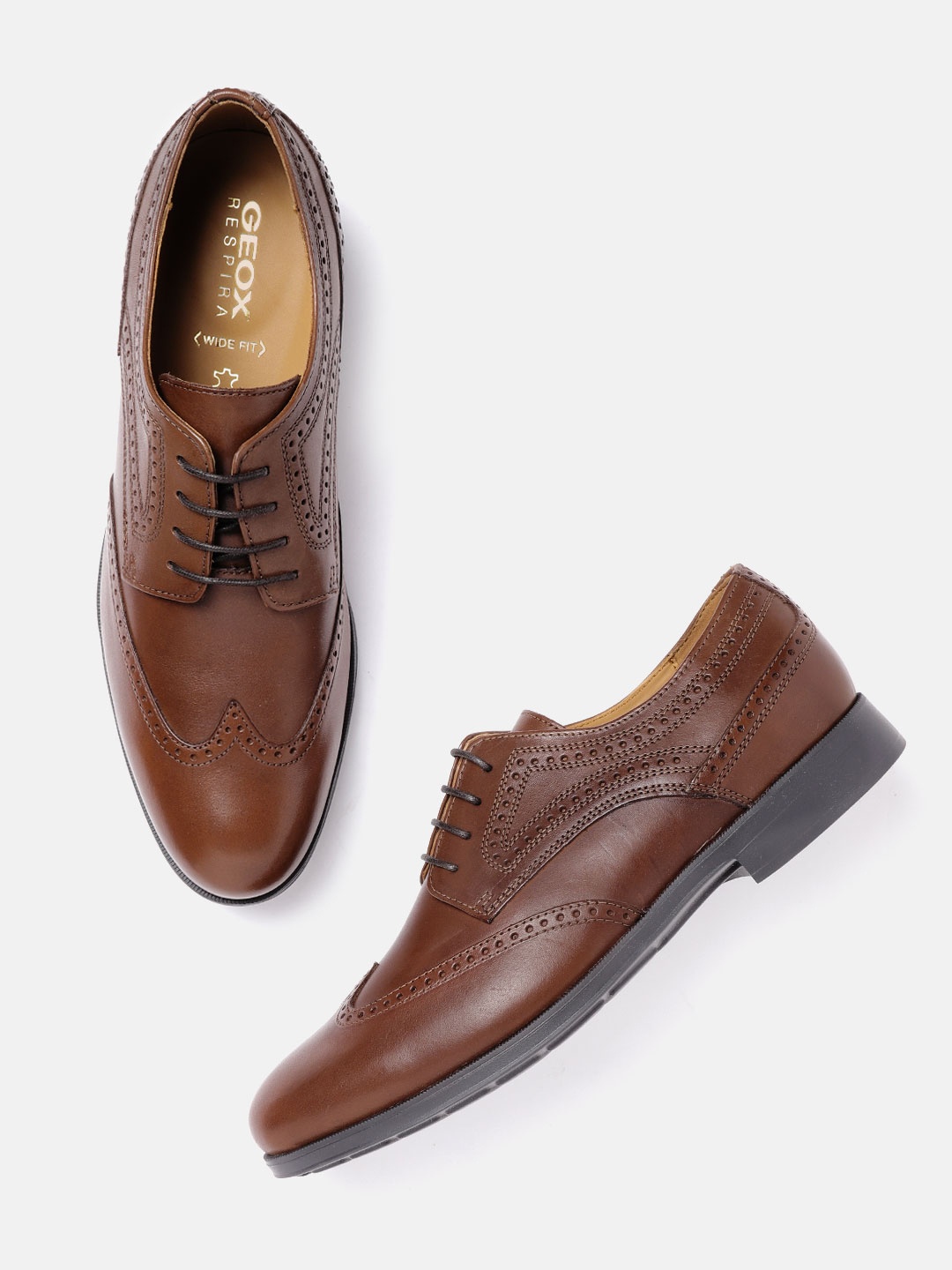 

Geox Men Brown Textured Leather Wide-Fit Formal Brogues