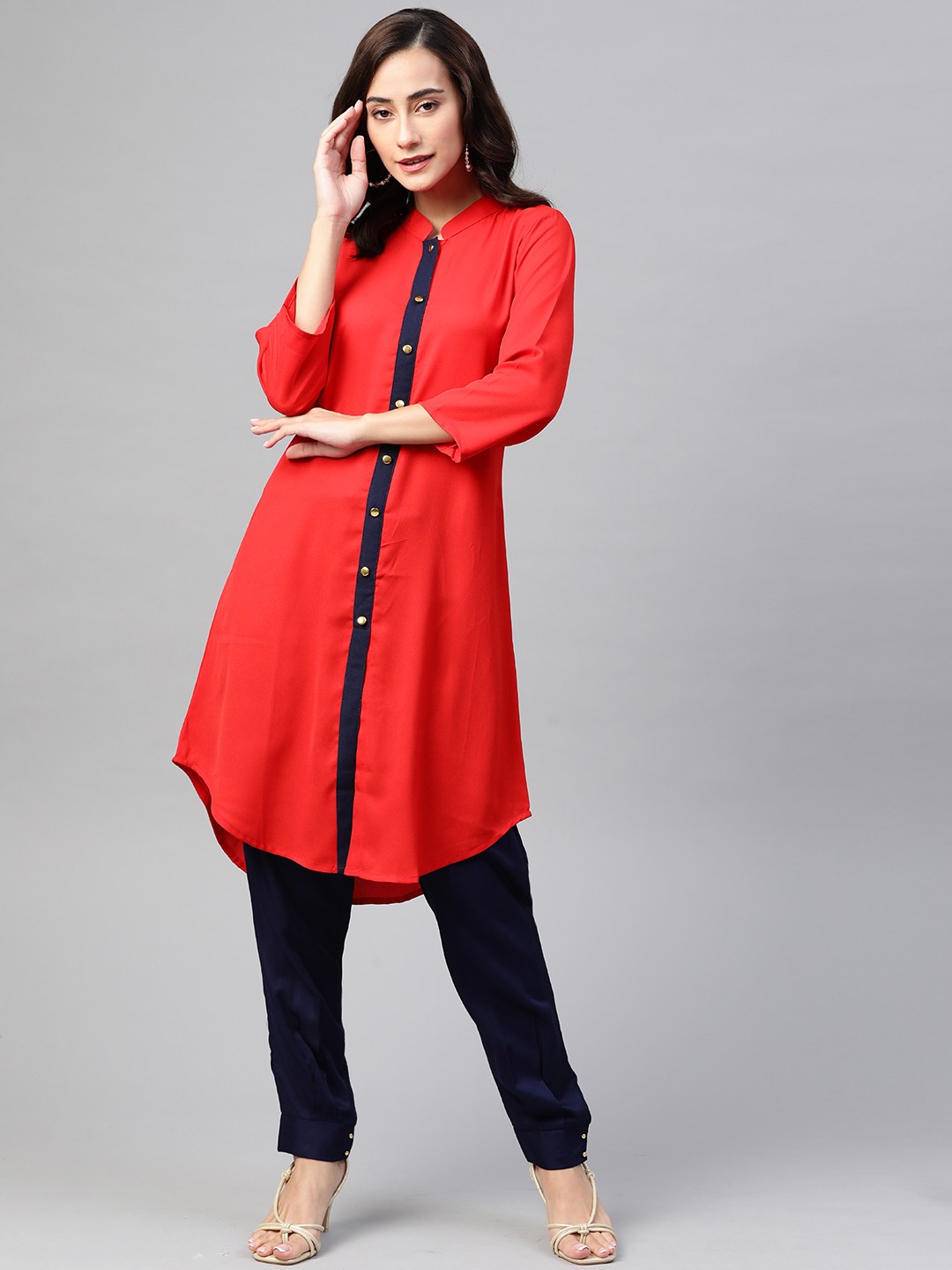 

Jompers Women Red & Navy Blue Solid A-line Kurta