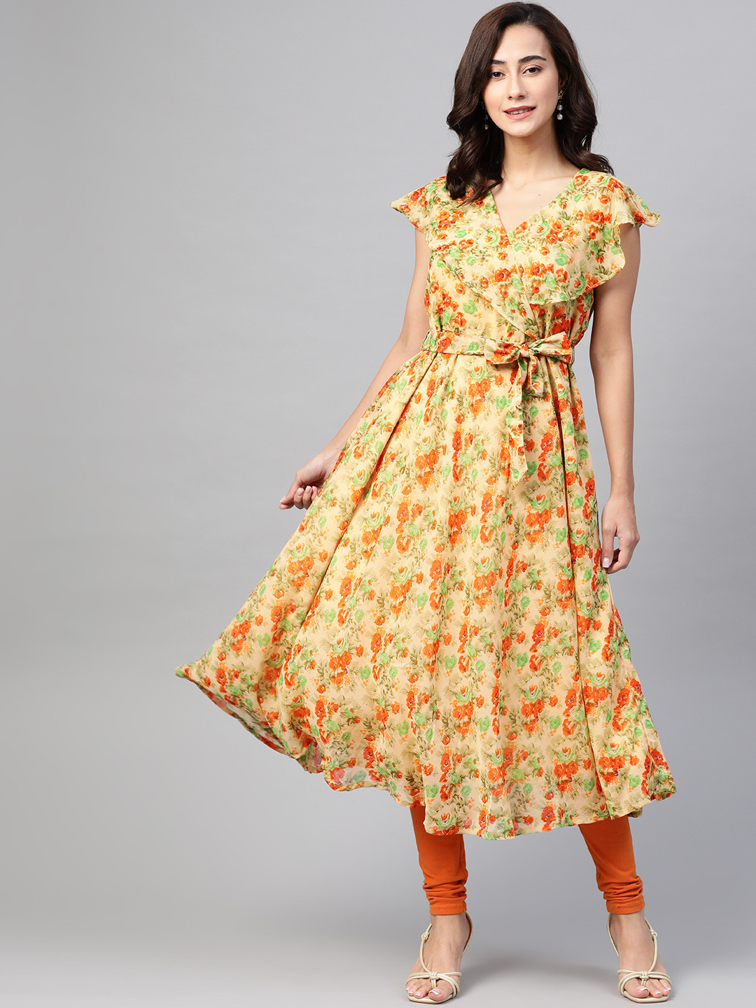 

Jompers Women Beige & Orange Floral Printed Flared Sleeves Georgette Angrakha Kurta