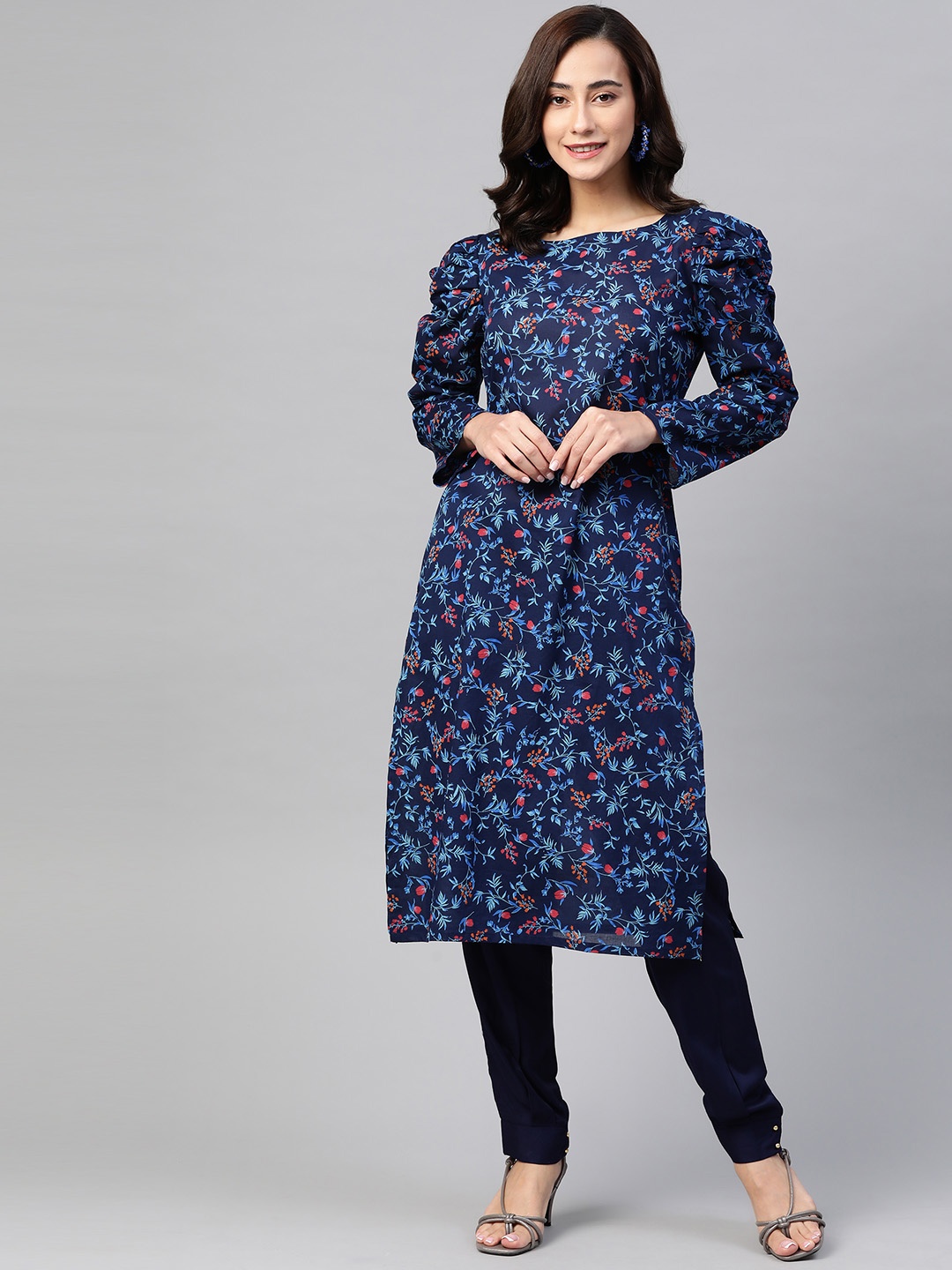 

Jompers Women Navy Blue & Maroon Floral Printed Floral Straight Kurta