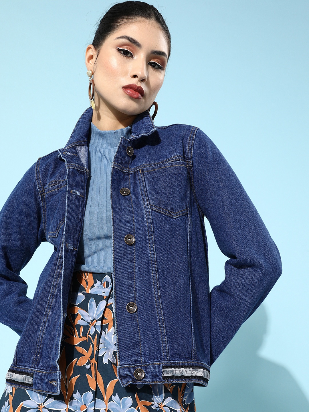 

Roadster Women Blue Solid Trucker Jacket