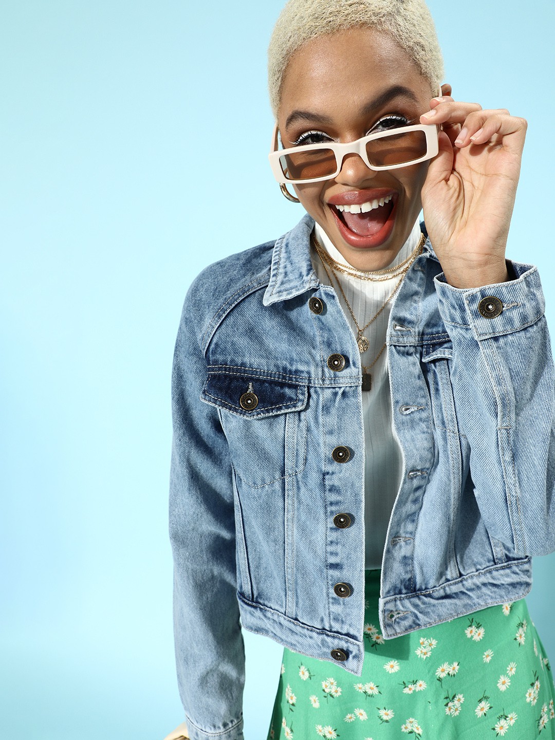 

Roadster Women Blue Solid Denim Trucker Jacket