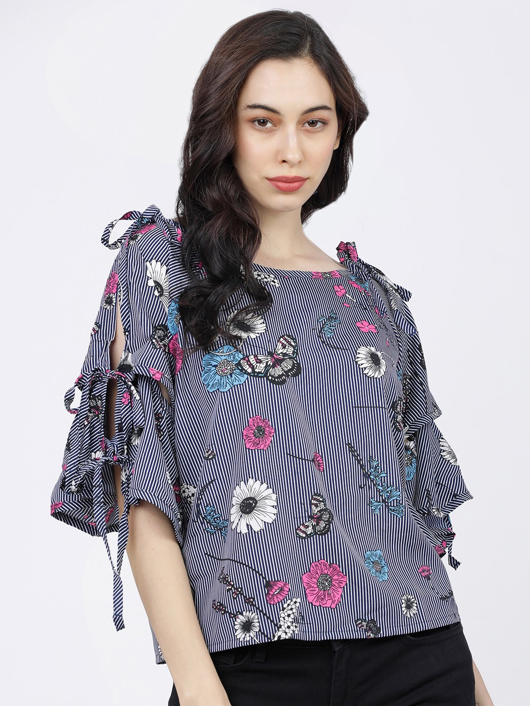 

Tokyo Talkies Navy Blue Floral Tie ups Detail Regular Top