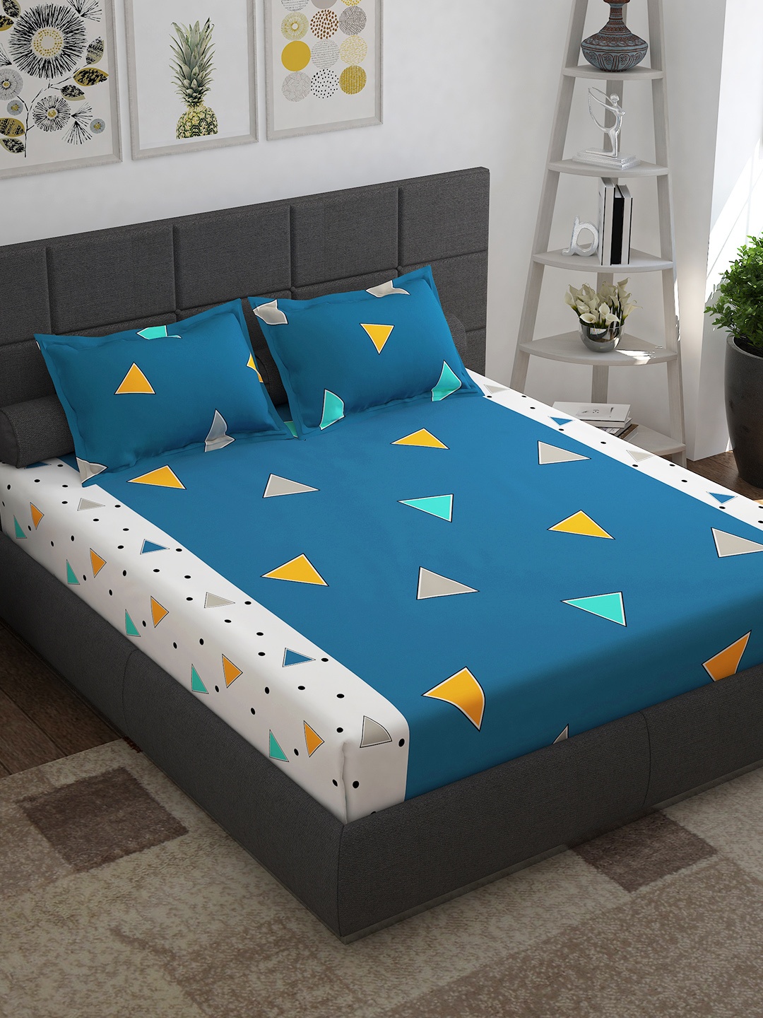 

Story@home Blue White Geometric 144 TC Queen Bedsheet with 2 Pillow Covers