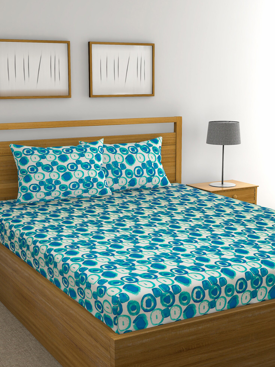 

Raymond Home White & Blue Geometric 104 TC Queen Bedsheet with 2 Pillow Covers