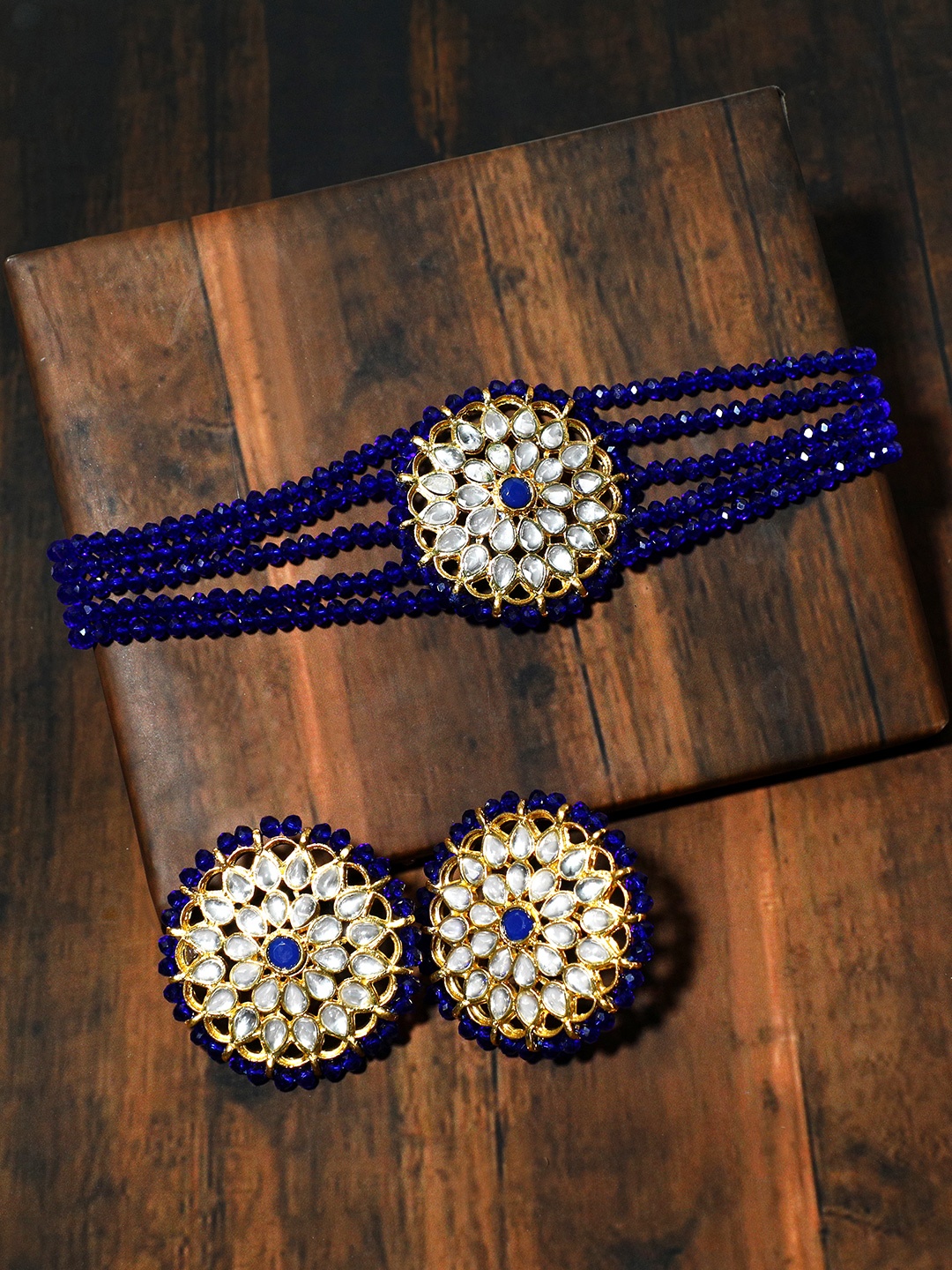 

KARATCART KARATCART Gold-Plated Blue & White Kundan Studded Handcrafted Jewellery Set