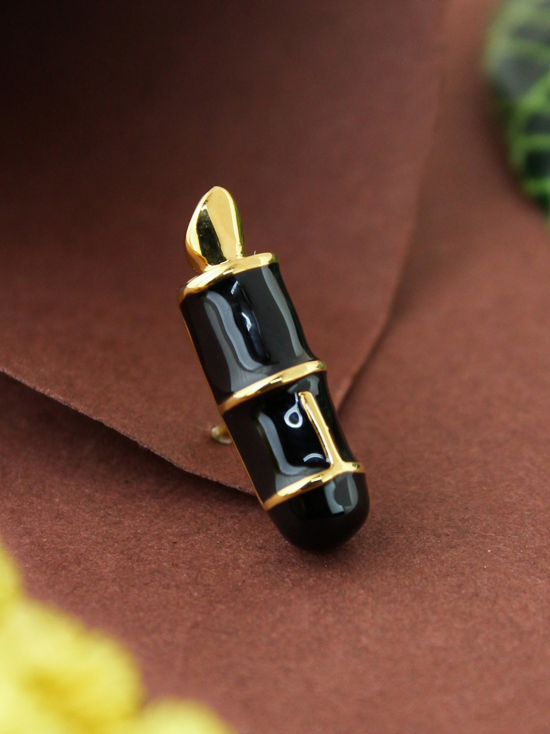 

PELUCHE Gold-Toned & Black Writer's Obsession Statement Brooch Lapel Pin