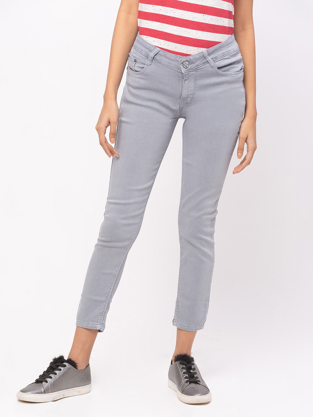 

ZOLA Women Grey Clean Look Midrise Slim Fit Jeans