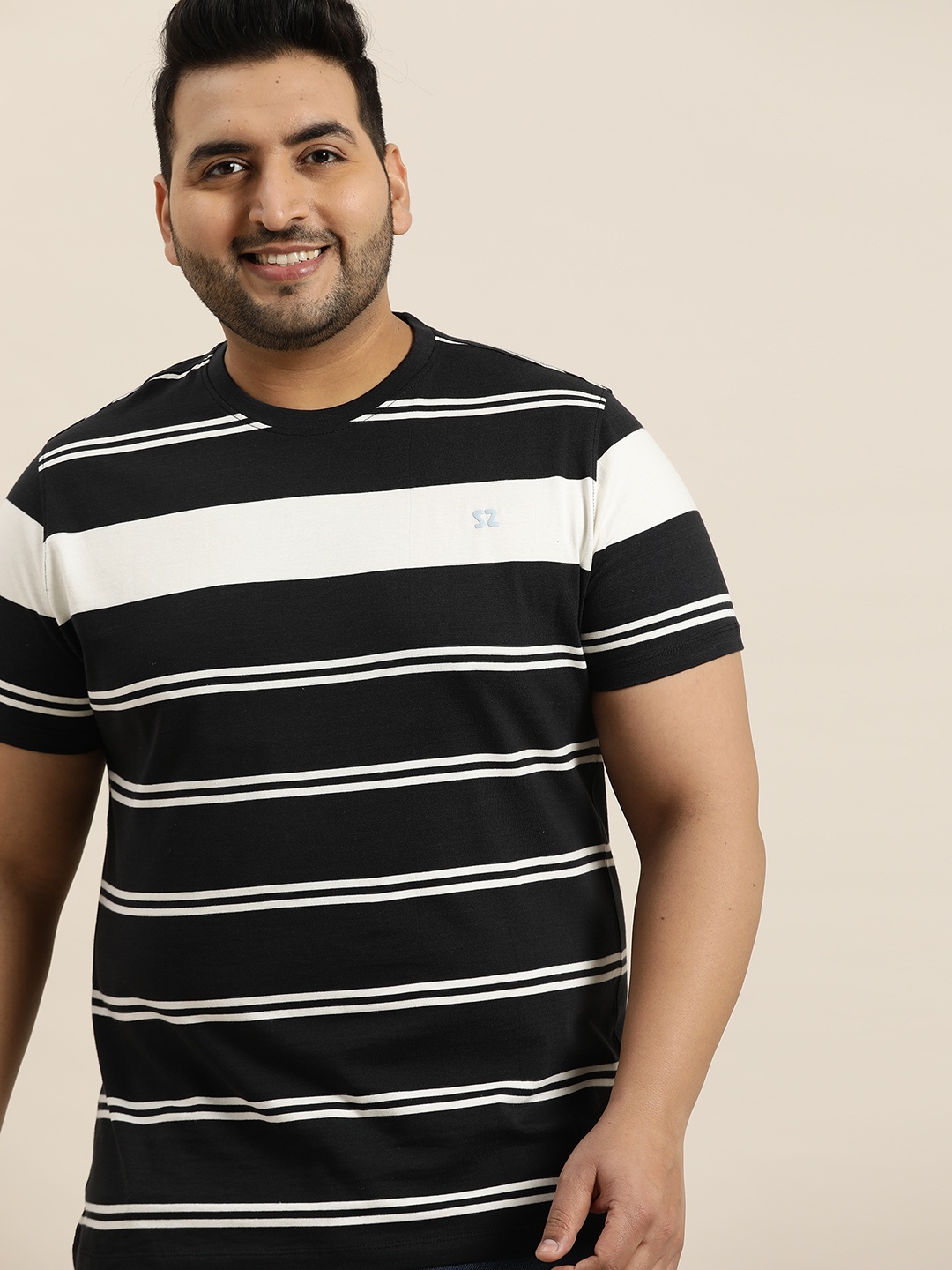 

Sztori Men Plus Size Black & White Striped Cotton T-shirt