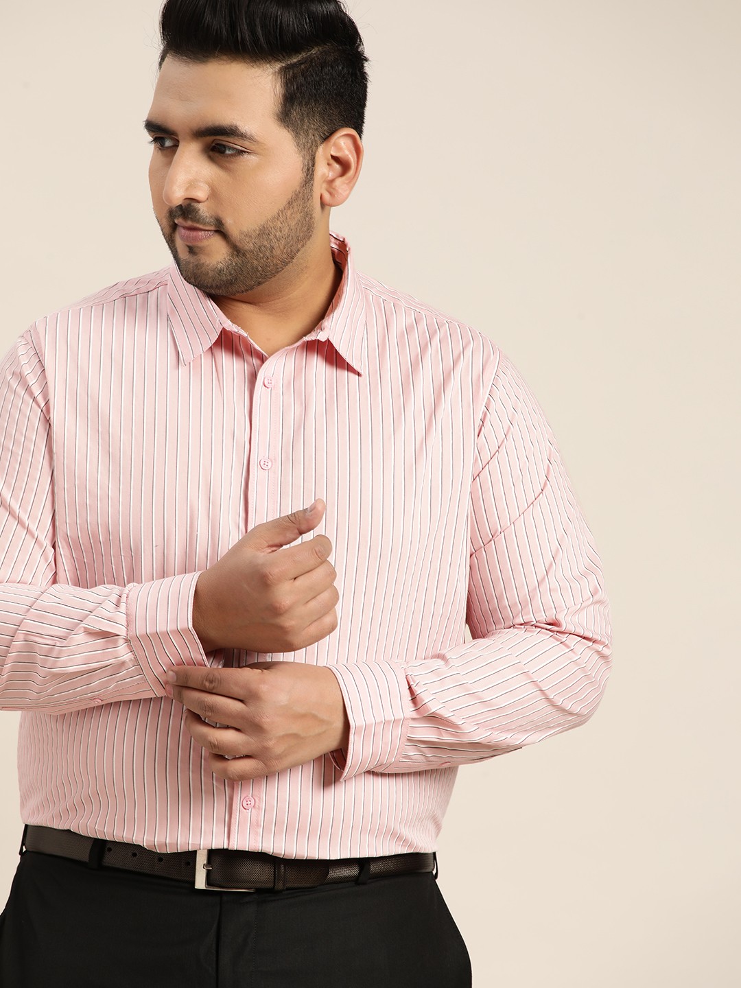 

Sztori Men Plus Size Pink Opaque Striped Formal Shirt