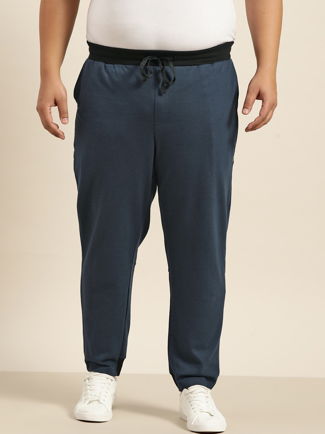 

Sztori Men Plus Size Navy Blue Solid Joggers