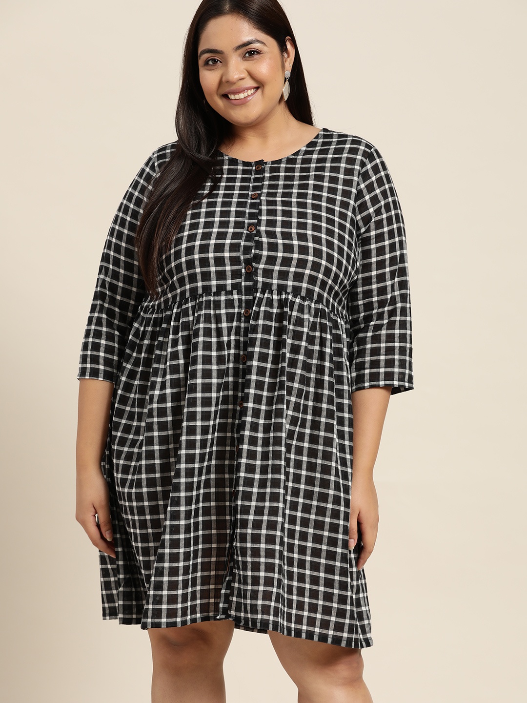 

Sztori Women Plus Size Black & White Checked Pure Cotton A-Line Dress